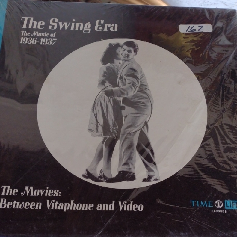 The Swing Era: The Music of 1936-1937 Vinyl Record Set